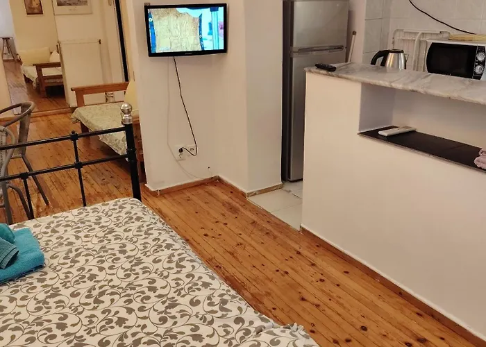 White Tower Cozy Oyr1 Salonicco