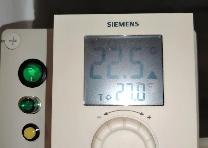 Appartamento White Tower Cozy Oyr1