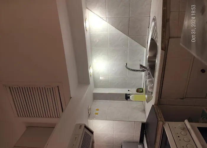 White Tower Cozy Oyr1 * 테살로니키